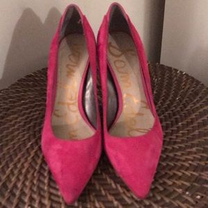 Sam Edelman Fuschia Pumps